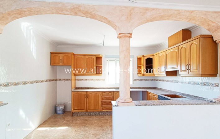 Revente - Villa  - Hondón de los Fráiles