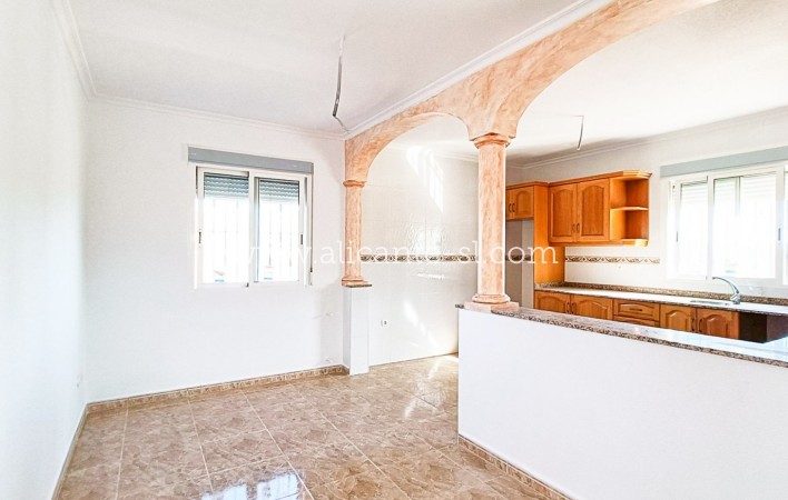 Revente - Villa  - Hondón de los Fráiles