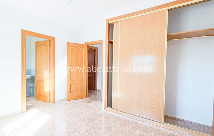 Revente - Villa  - Hondón de los Fráiles