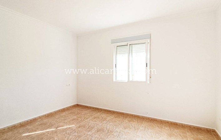 Revente - Villa  - Hondón de los Fráiles