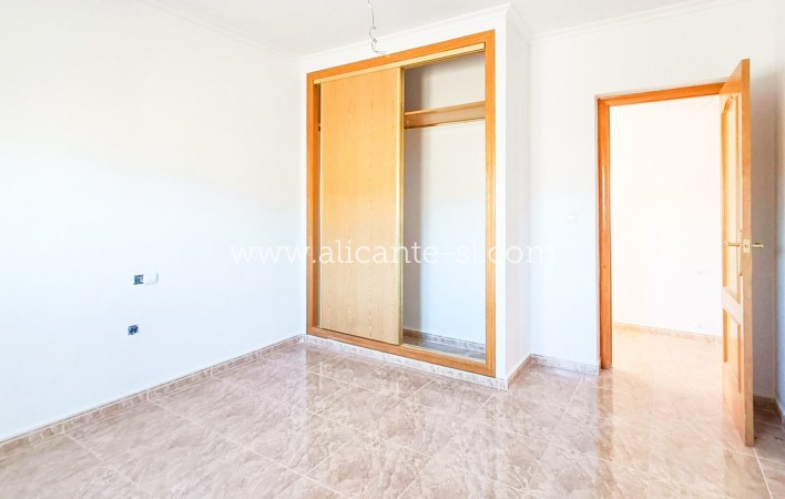 Revente - Villa  - Hondón de los Fráiles