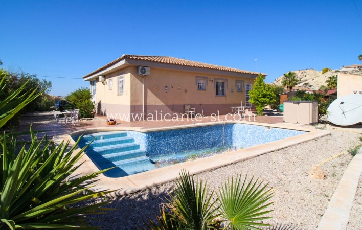 Venta - Villa  - Fortuna