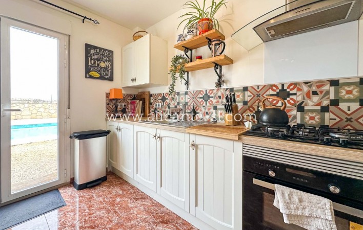 Venta - Villa  - La Romana