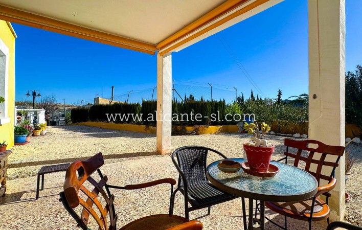 Venta - Villa  - La Romana