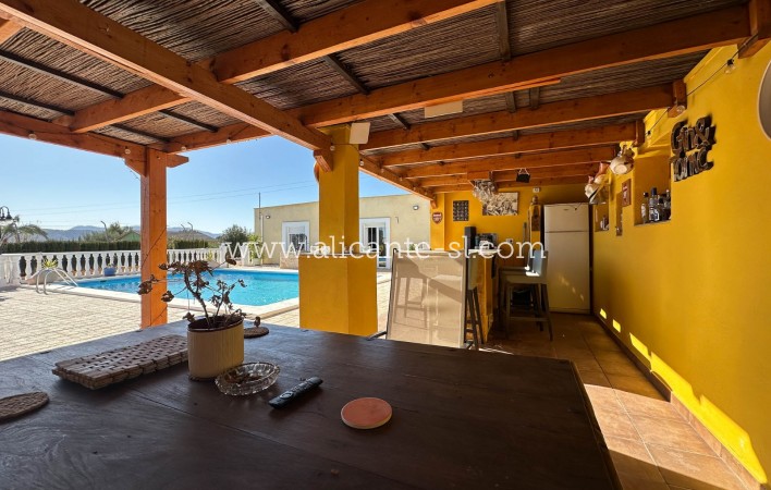 Venta - Villa  - La Romana