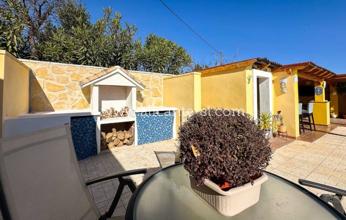 Venta - Villa  - La Romana